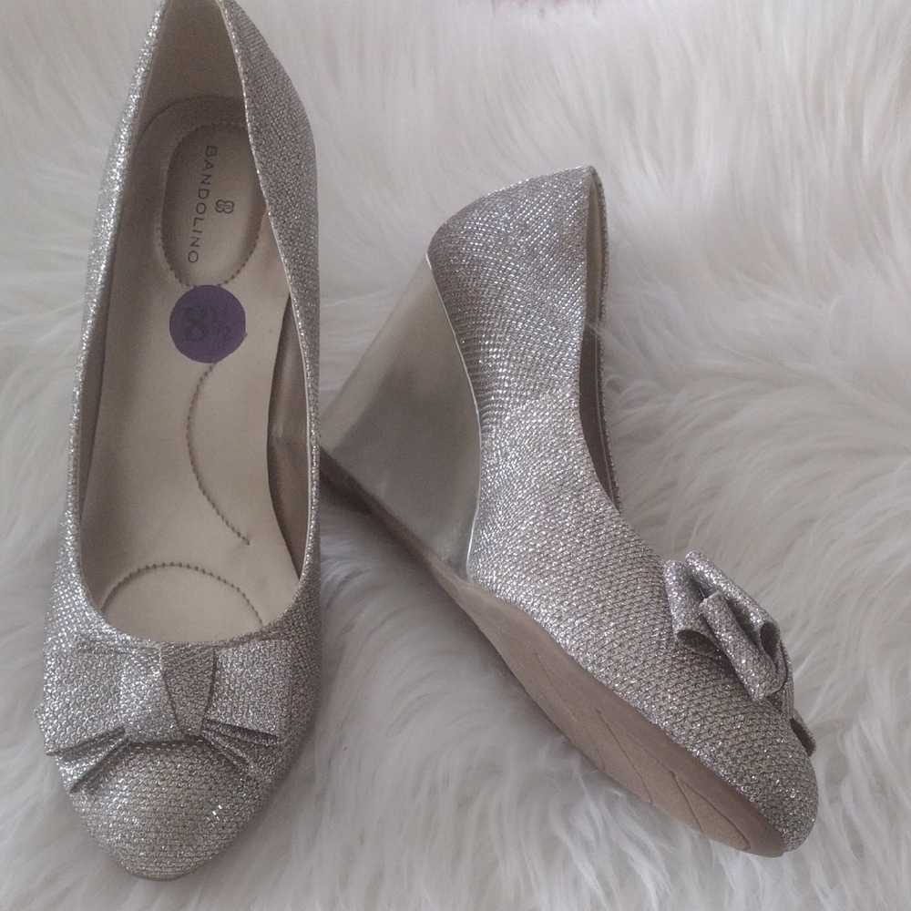 Bandolino Silver Wedge Heels